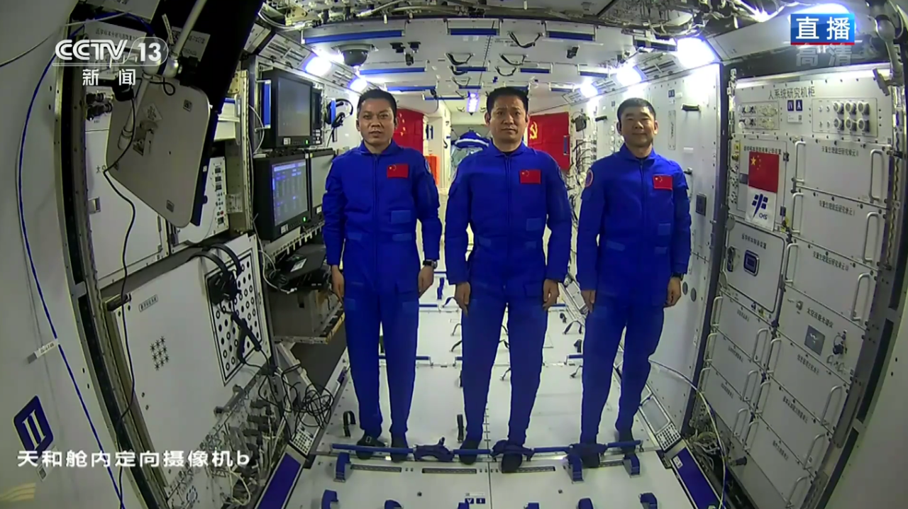 mg冰球突破·奢华版(试玩)官方网站