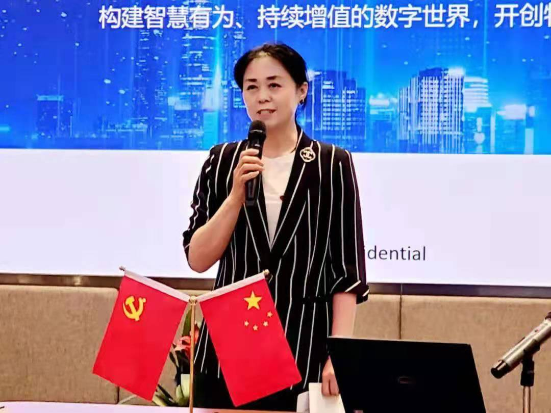 mg冰球突破·奢华版(试玩)官方网站