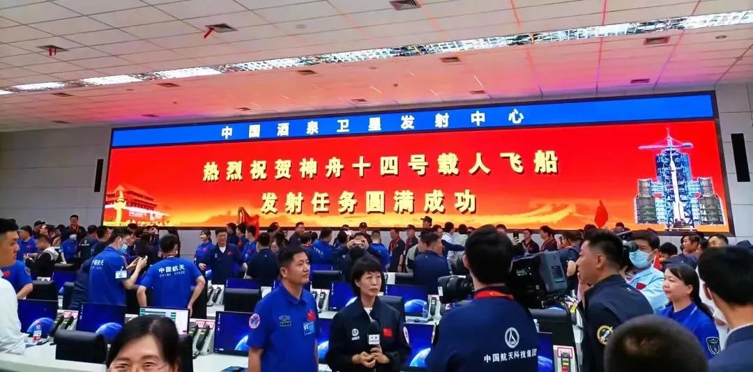 mg冰球突破·奢华版(试玩)官方网站