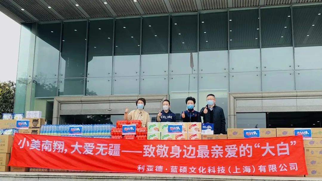 mg冰球突破·奢华版(试玩)官方网站