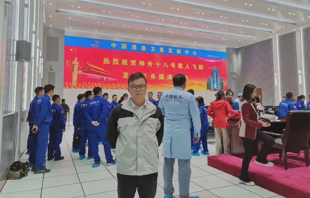 mg冰球突破·奢华版(试玩)官方网站