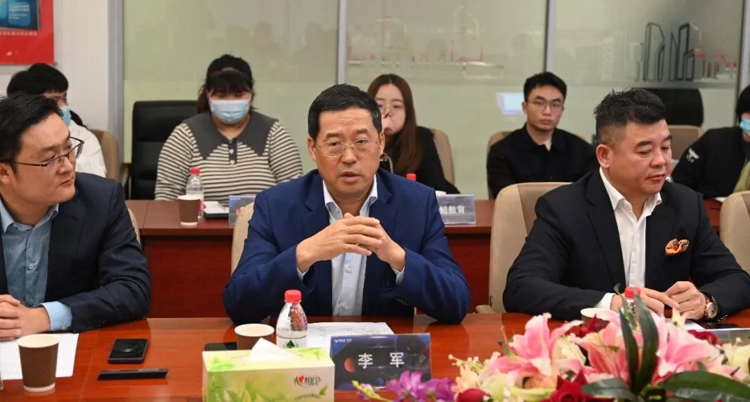 mg冰球突破·奢华版(试玩)官方网站