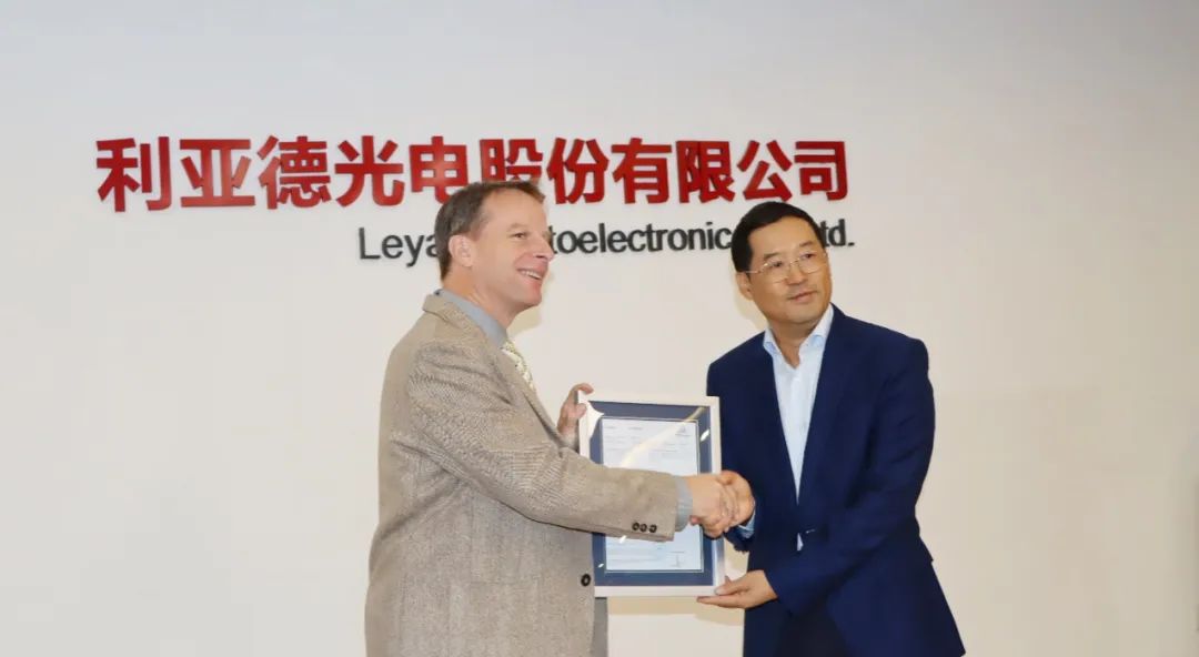 mg冰球突破·奢华版(试玩)官方网站