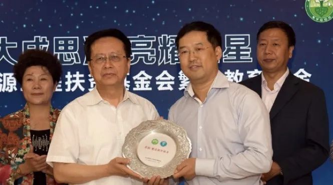 mg冰球突破·奢华版(试玩)官方网站