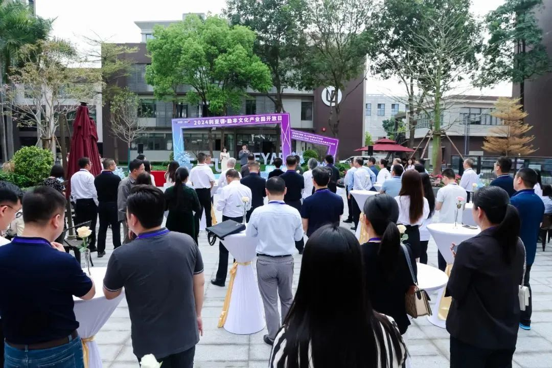 mg冰球突破·奢华版(试玩)官方网站