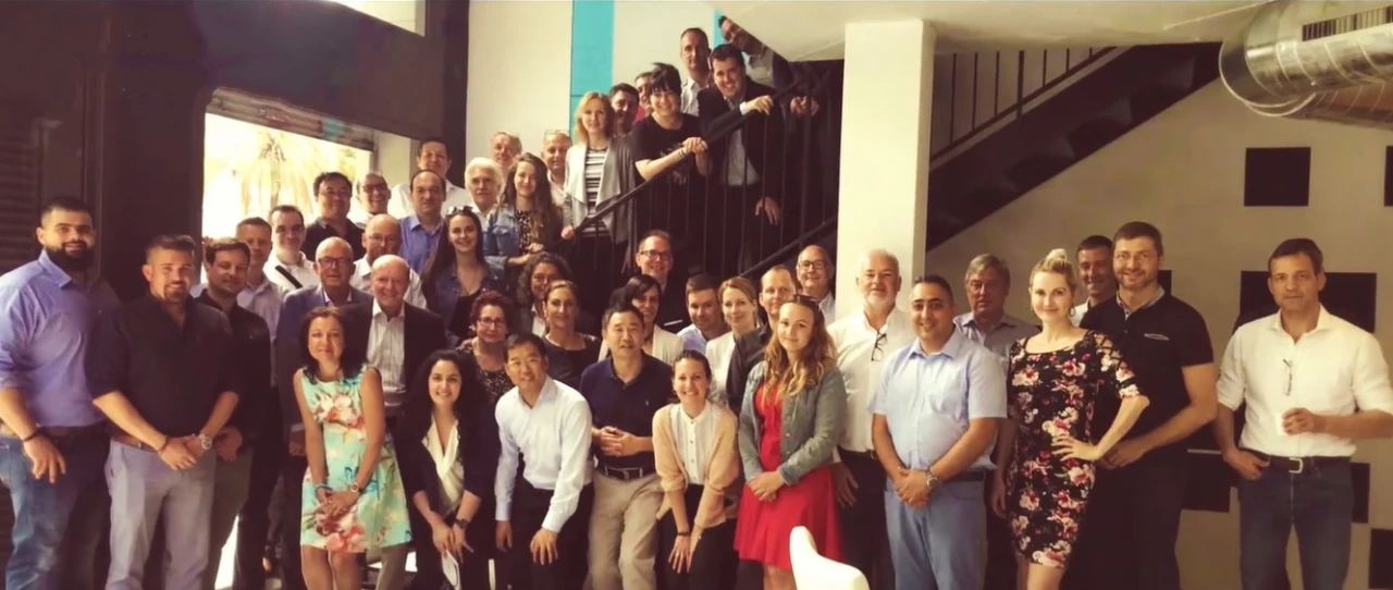 72aacf53-4b1f-4fac-ae0d-a5f8bbdc9578