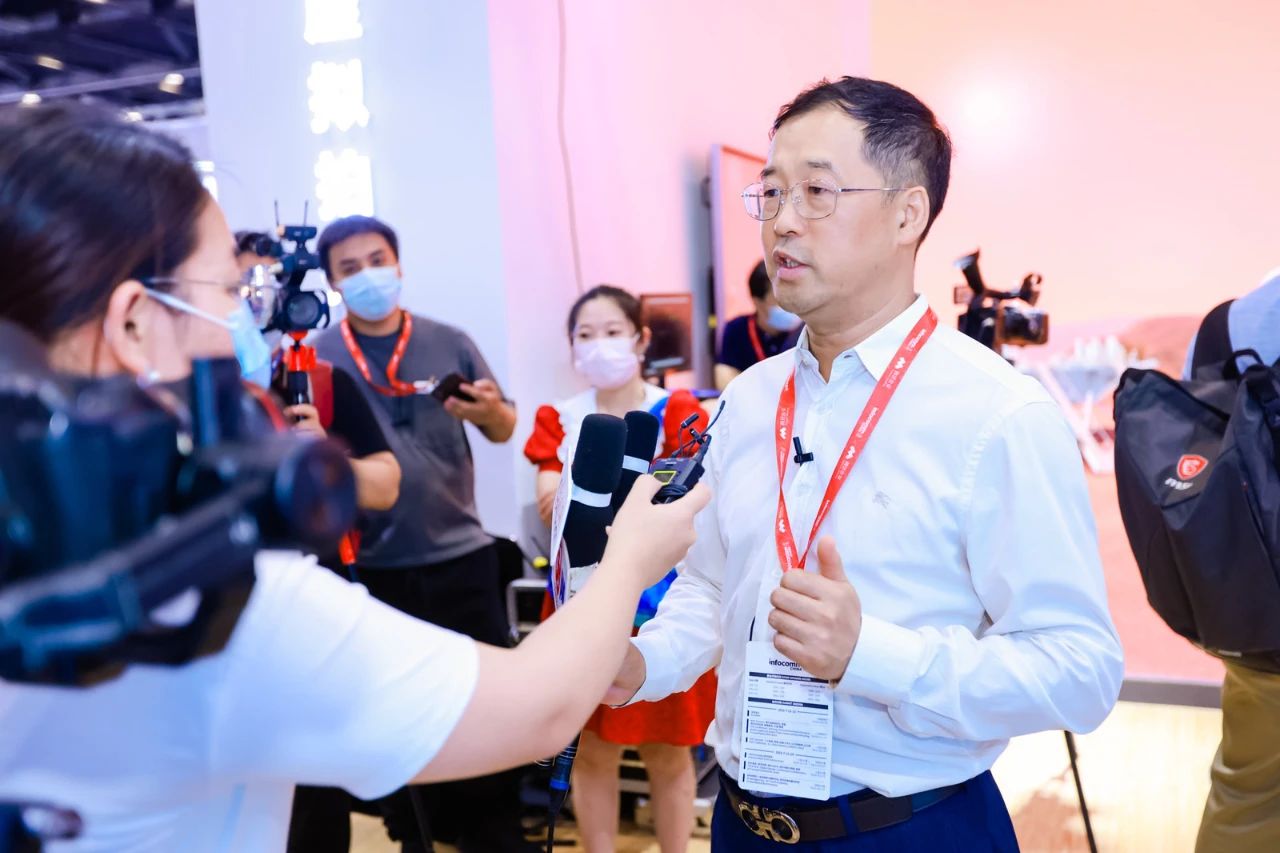 mg冰球突破·奢华版(试玩)官方网站