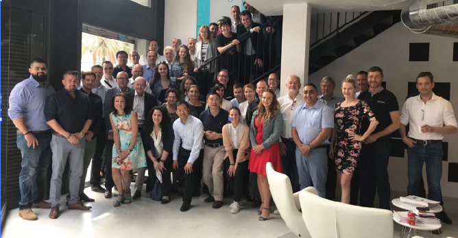 mg冰球突破·奢华版(试玩)官方网站