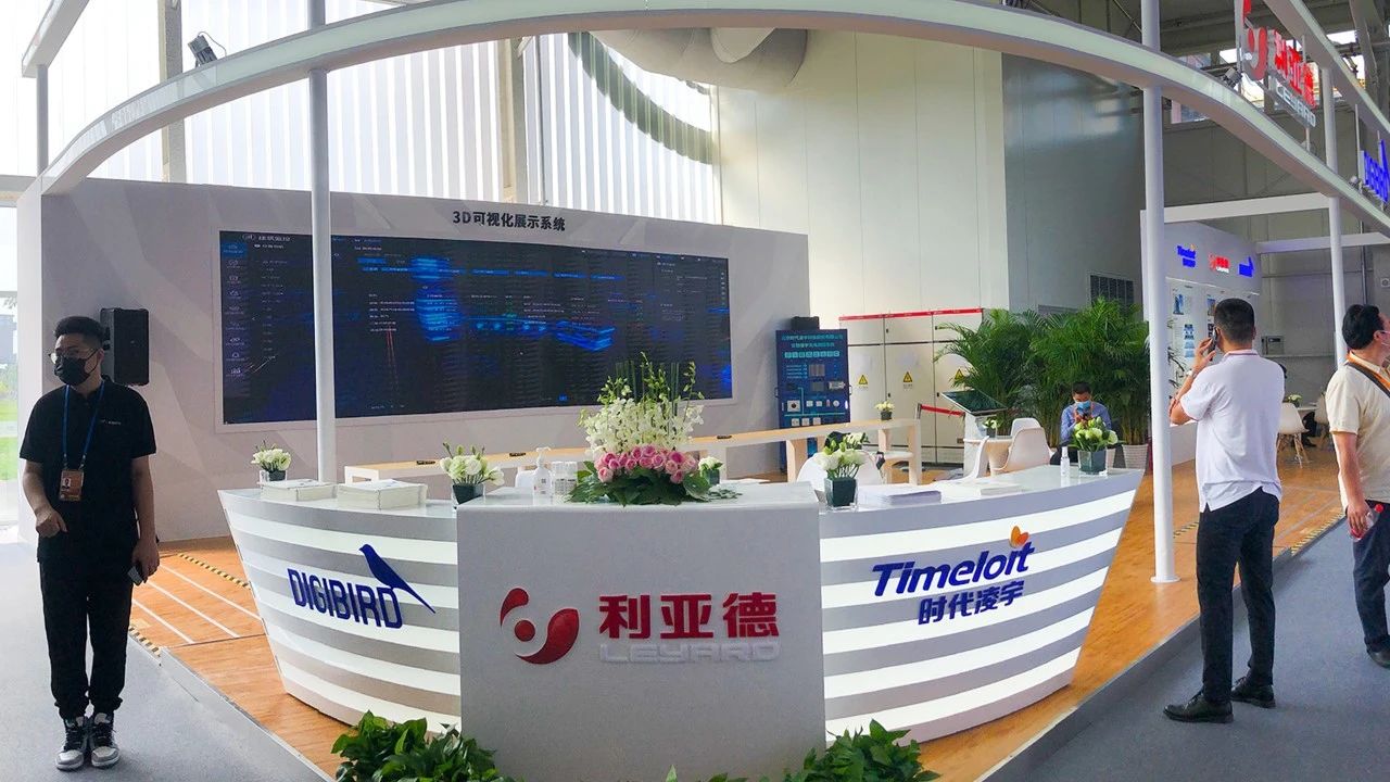 mg冰球突破·奢华版(试玩)官方网站