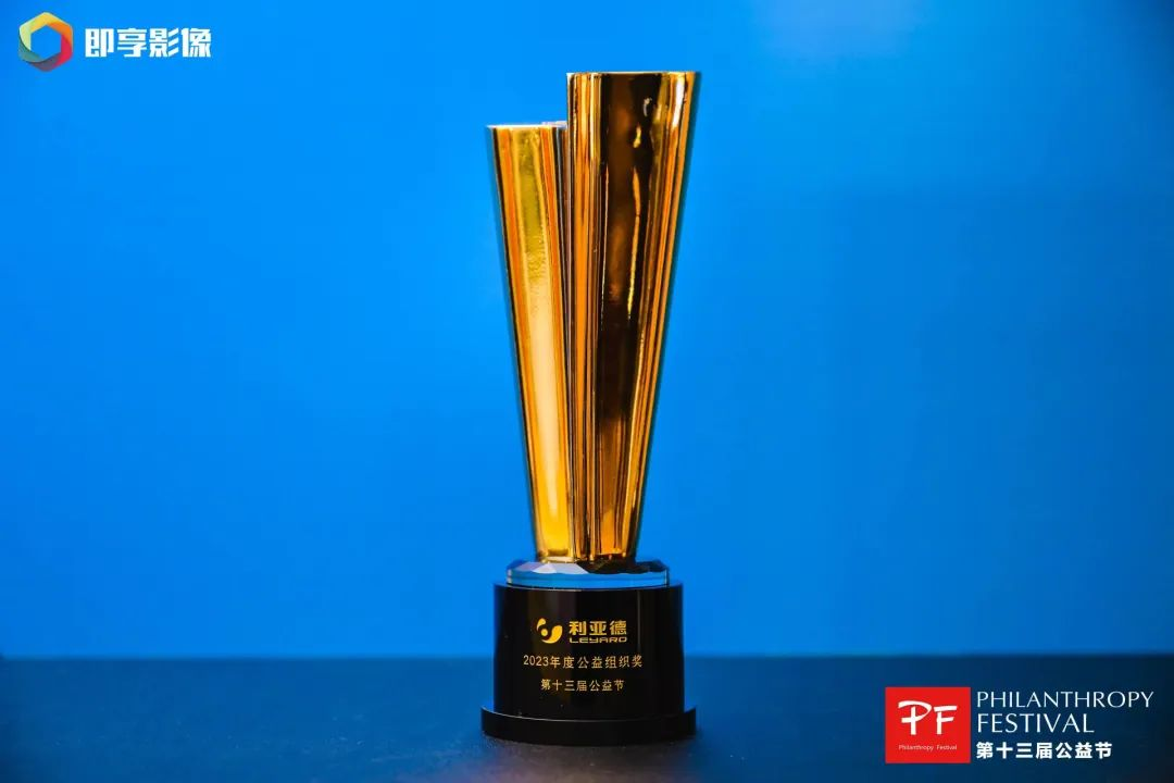 mg冰球突破·奢华版(试玩)官方网站