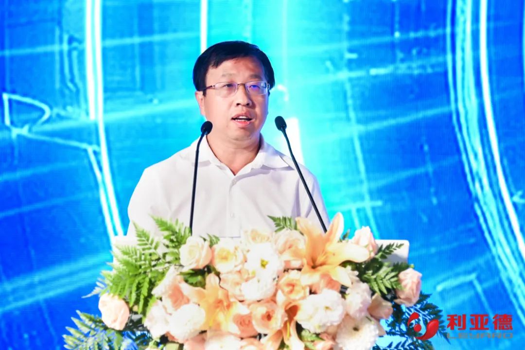 mg冰球突破·虚构动点成就颁布：实事求是迈向AI数字新时期