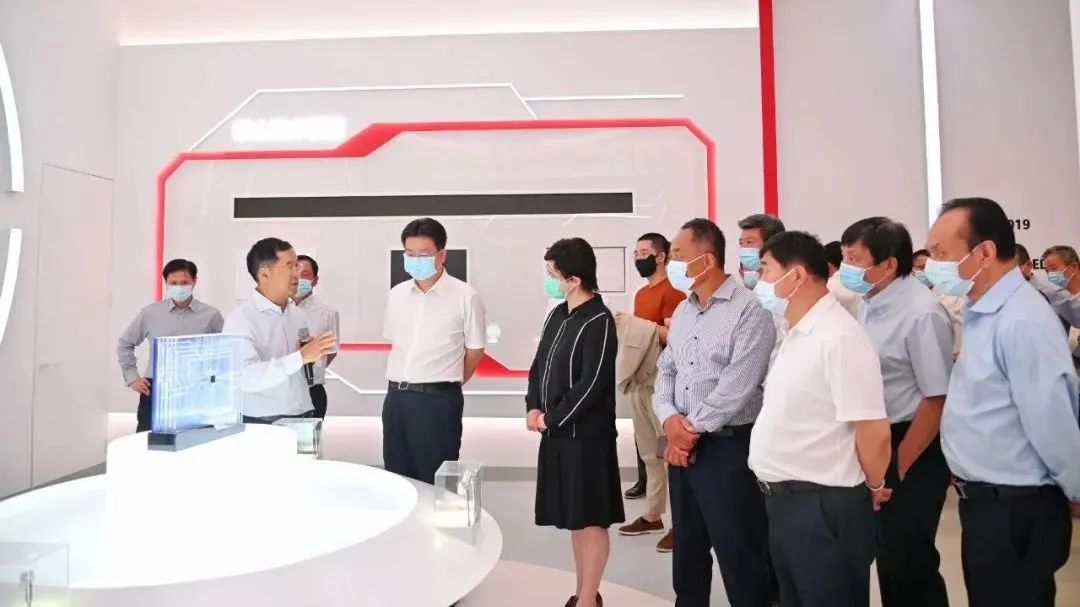 mg冰球突破·奢华版(试玩)官方网站