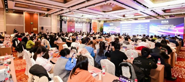 mg冰球突破陆续七年上榜“北京软件和信息技术服求实力百强”